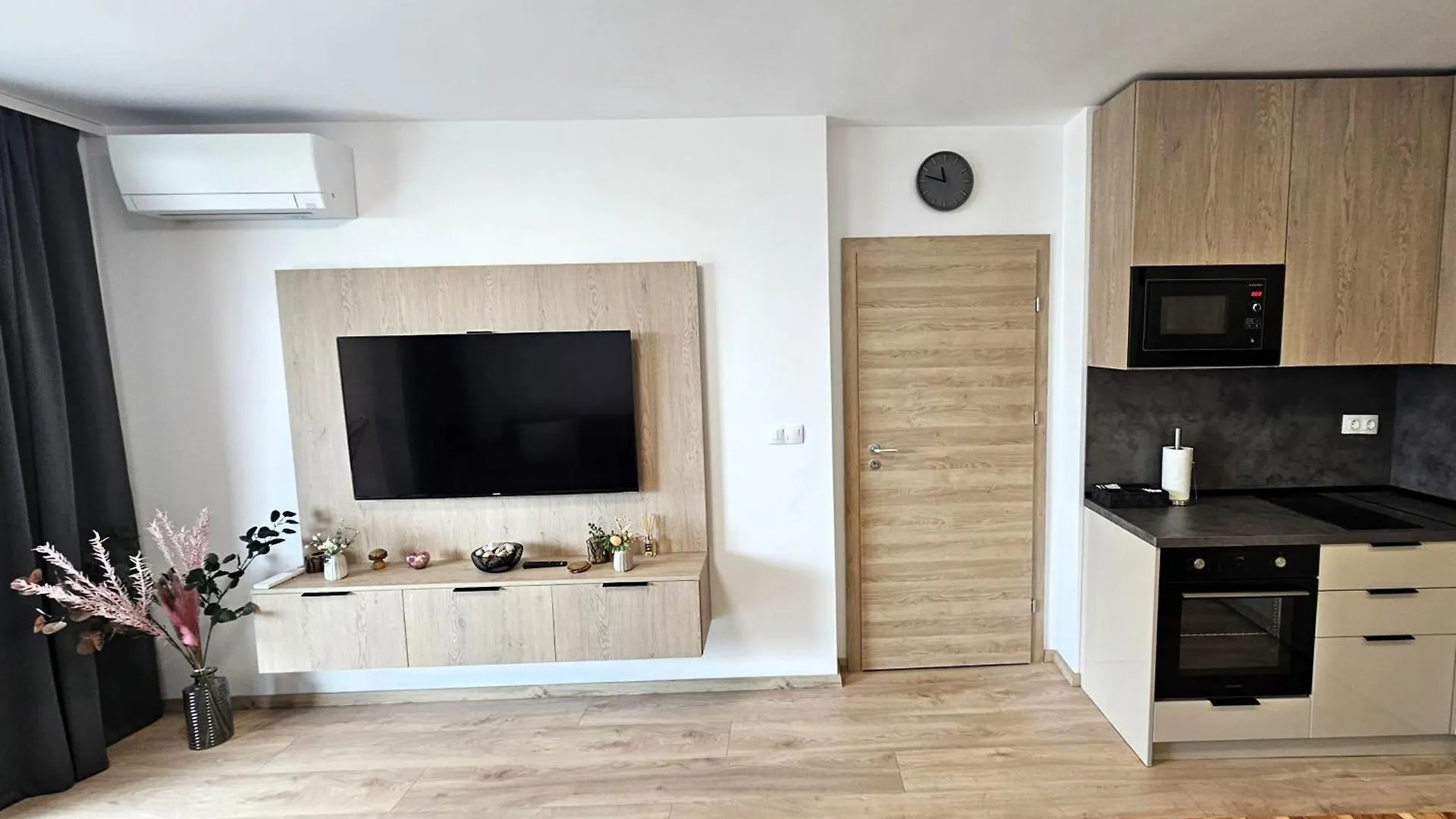 Apartman Luxury 2 Room Flat Free Parking, Pool And Wifi Bulgária
