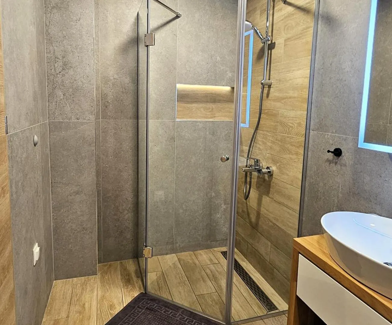 Apartman Luxury 2 Room Flat Free Parking, Pool And Wifi Bulgária