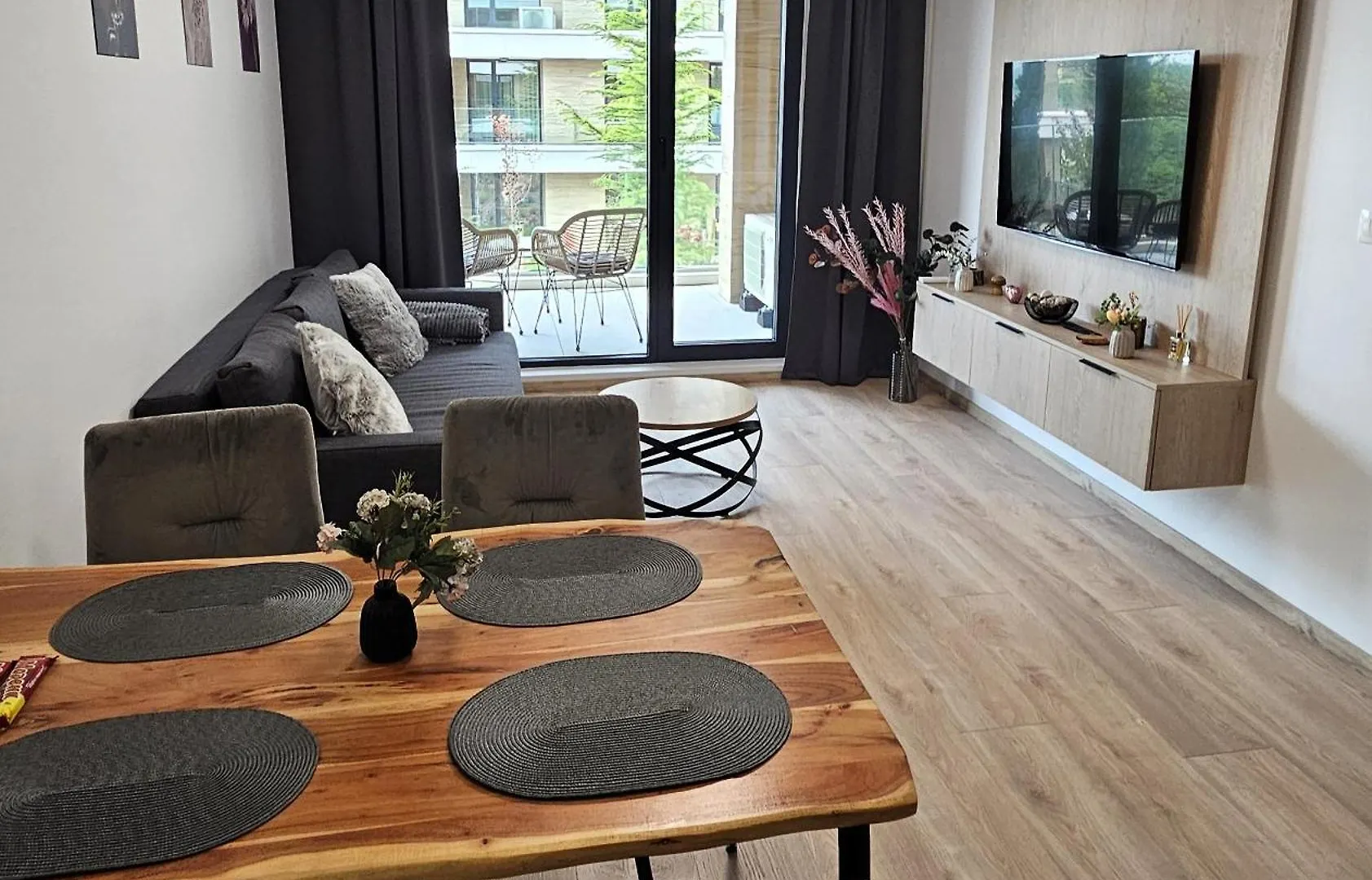 Apartman Luxury 2 Room Flat Free Parking, Pool And Wifi Bulgária